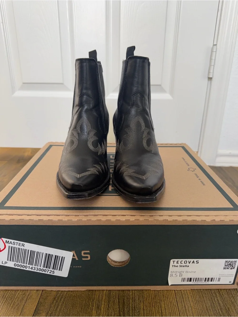 Tecovas Black Leather Western Ankle Boots with Silver Stitching